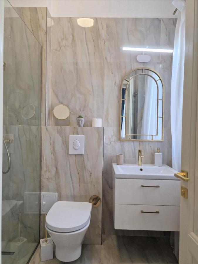 Laroka House Luxury Apartment City Center Universitate Bukurešť Exteriér fotografie