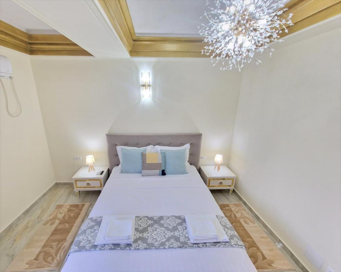 Laroka House Luxury Apartment City Center Universitate Bukurešť Exteriér fotografie